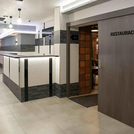 Hotel Jurkos *