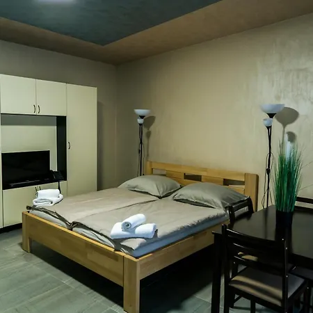 Hotel Jurkos *