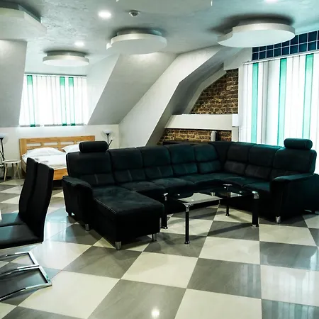 Hotel Jurkos *