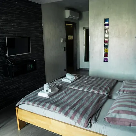 Jurkos Hotel