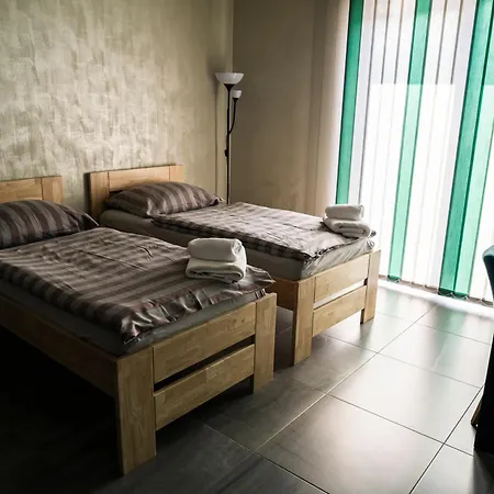 Jurkos Hotel *