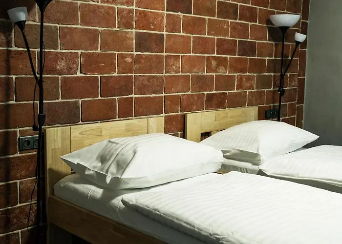 Jurkos Hotel *